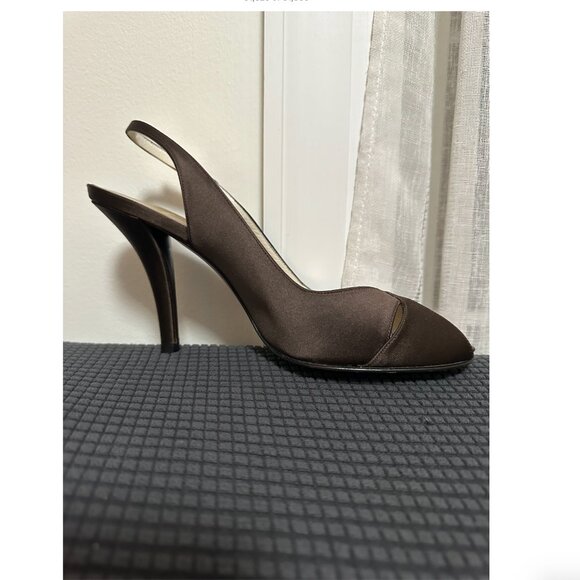 Stuart Weitzman Chocolate Brown Satin Peep-Toe Slingback Heels Size 9 - Picture 4 of 14